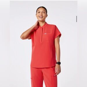 Hibiscus Montex - Mock Neck Scrub Top